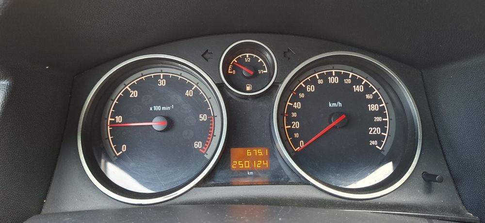OPEL Astra 2005 — imagine 4