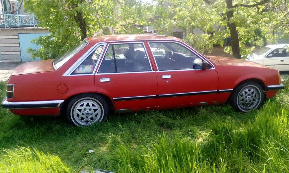 Opel senator 3.0E A1+ 1982 ретро retro