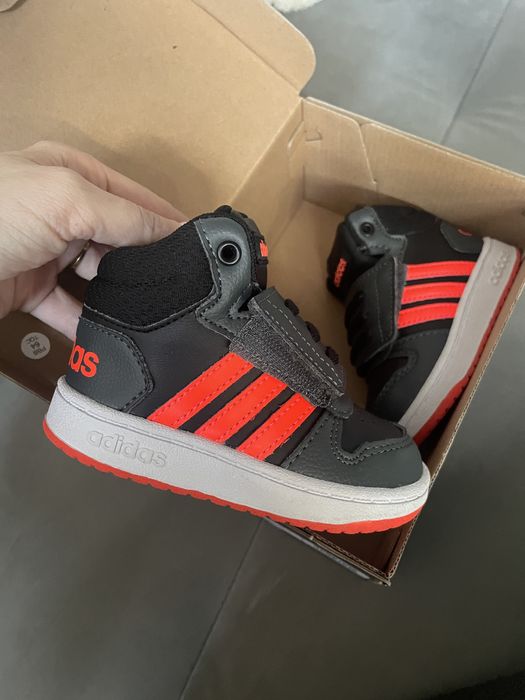 Adidasi adidas nr 21