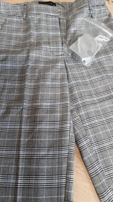 Панталон MOHITO 34 р-р.Нов.20 лв.