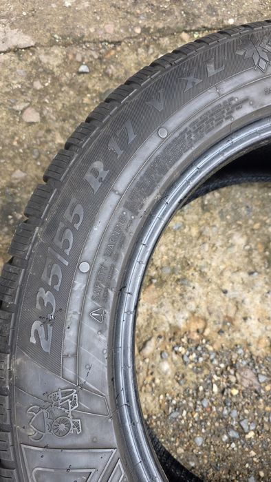 4 бр. 235/55/17  V XL Viking WinTech