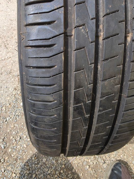 2 бр. летни гуми 195/45/17 Falken DOT 5022 6,5 mm