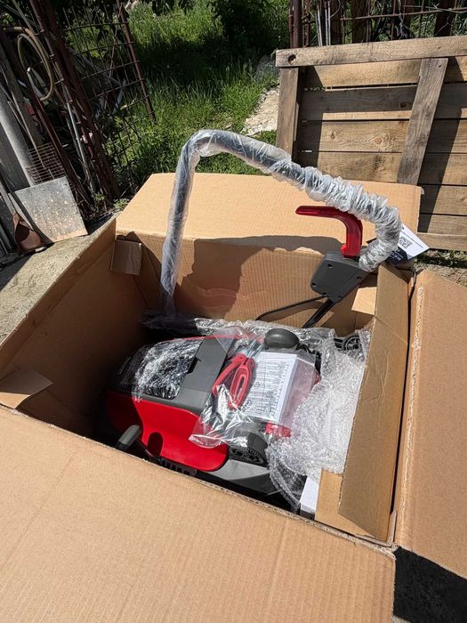 Mașină de Tuns Iarba cu Acumulator Mountfield Electress 38 Li Kit, 20V, Lățime 38 cm, Include 2 Acumulatori 4Ah și Încărcător