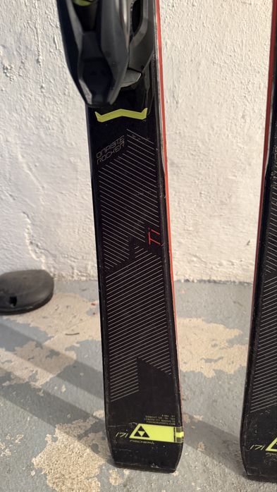 Fischer RC4 The Curve Ti      171 CM