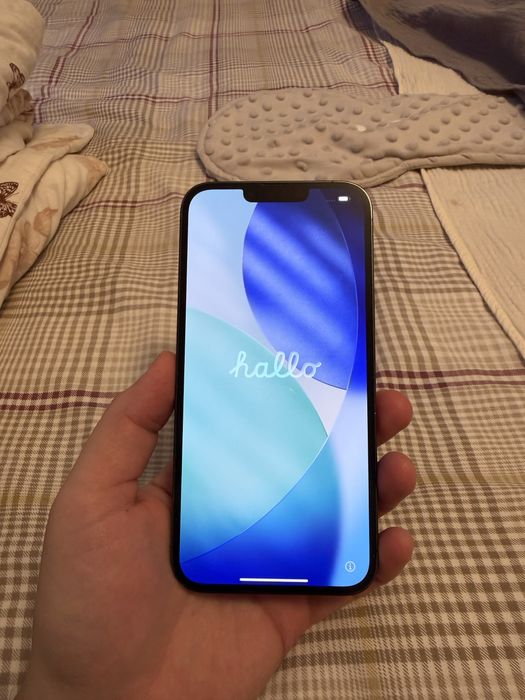 Продается iPhone 13 Pro Max 256GB в цвете Alpine Green.