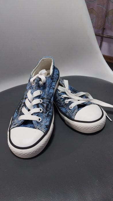 Продам кеды в хорошем состоянии