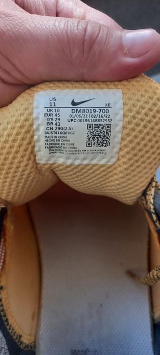 Продам кроссовки мужской