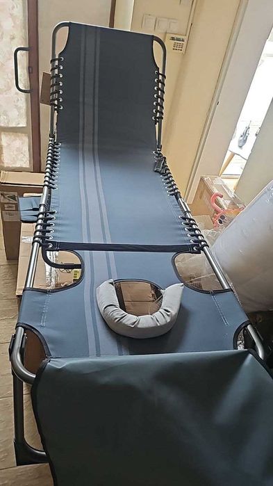 KingCamp Сгъваем шезлонг с отвор за четене, 5 позиции