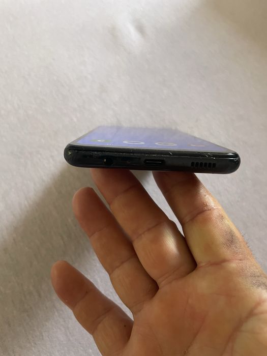Vând Samsung Galaxy A04S in condiții bune de functionare