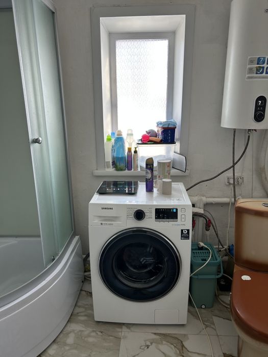 Продам Дом район мебельной