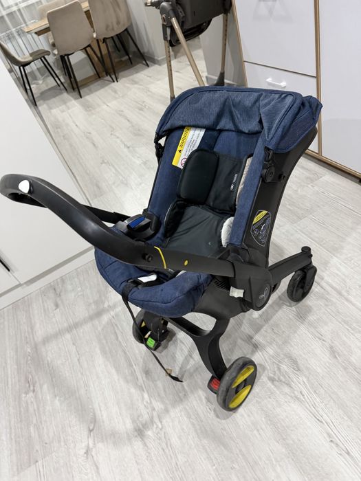 Продам коляску-автокресло