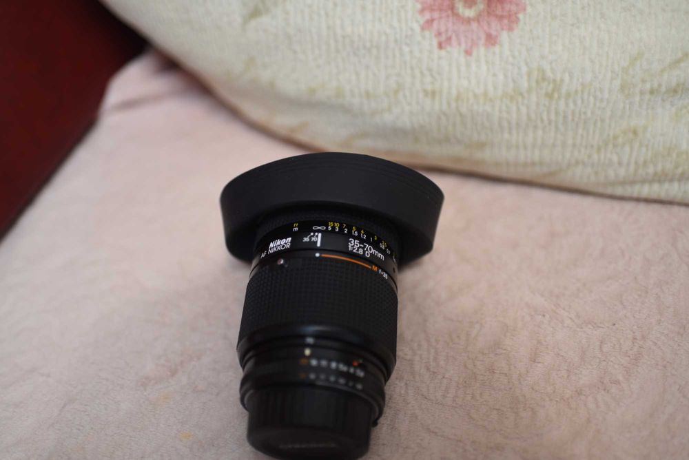 Vând obiectiv Nikon 35-70 mm made in Japan