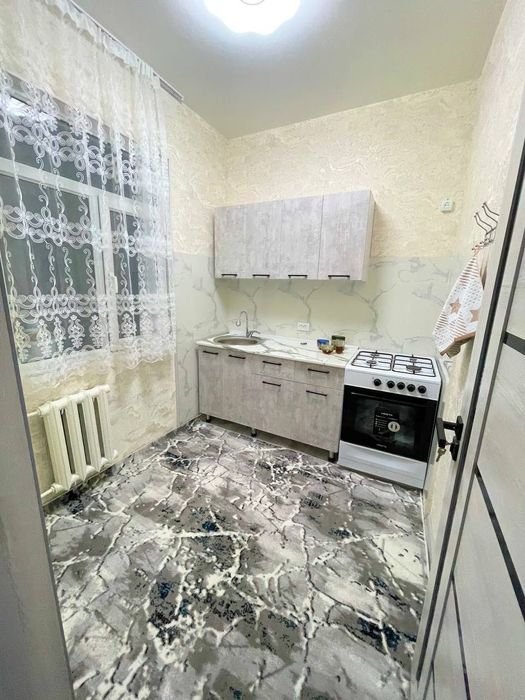 Чиланзар -14 квартал 2-х комнатная