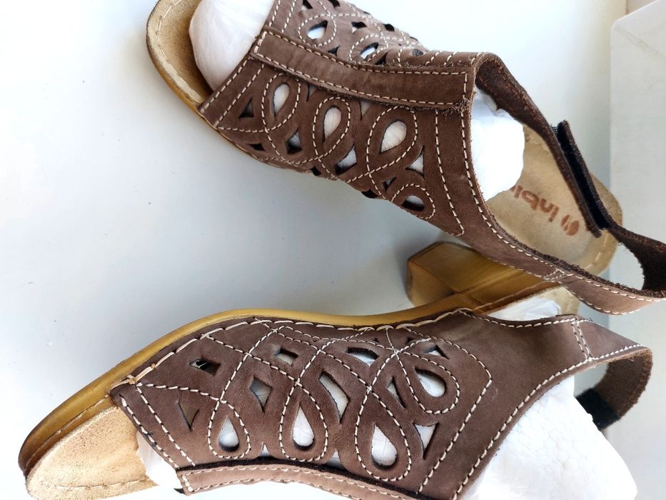 Летние босоножки