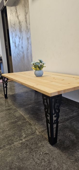 Măsuță cafea molid , confecționată manual