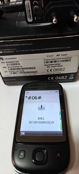 Huawei U7510 Momo Design la cutie