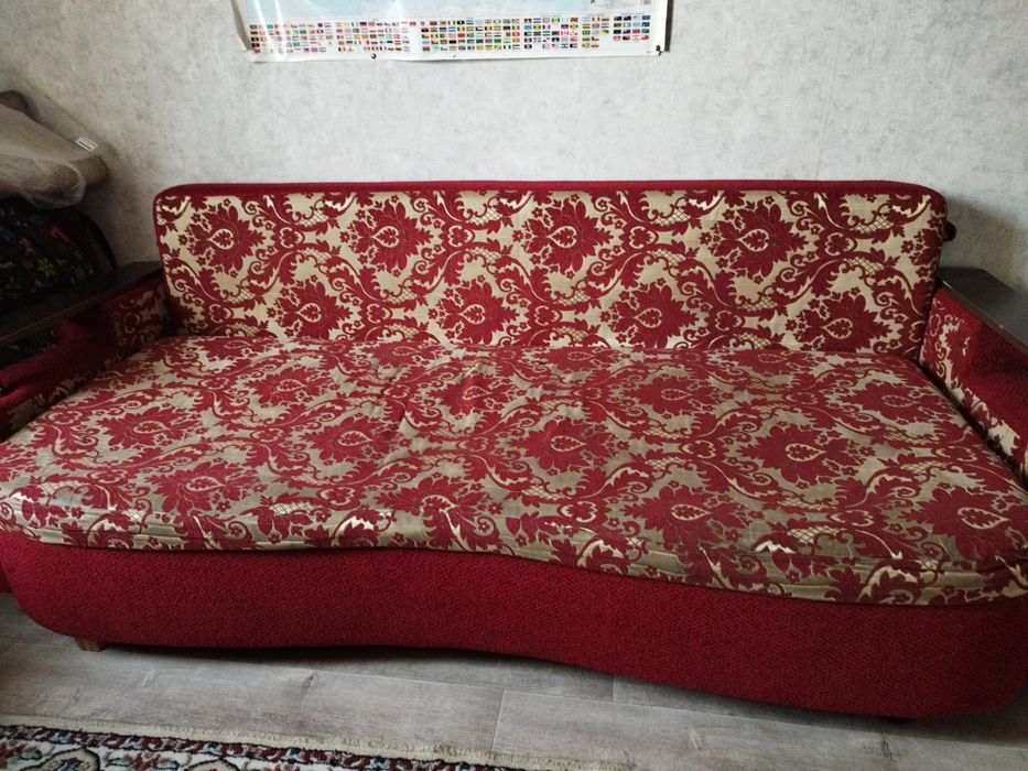 Продам Диван , состояние хорошее