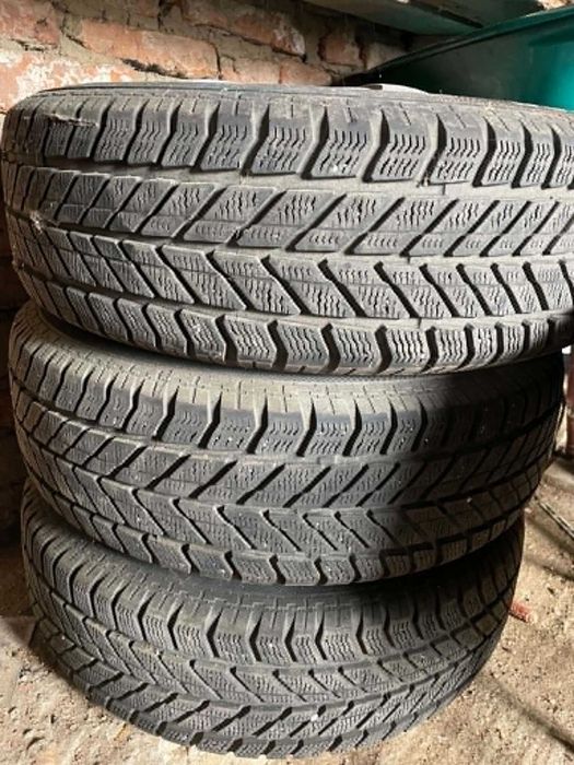 Roti (cauciucuri+jante) iarna Tristar 235/65 R17