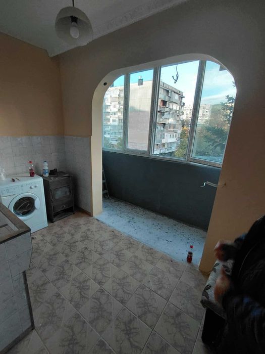 Дава се под наем Двустаен апартамент в Варна, Възраждане 2 - 70 кв.м за 357 € - Снимка #1