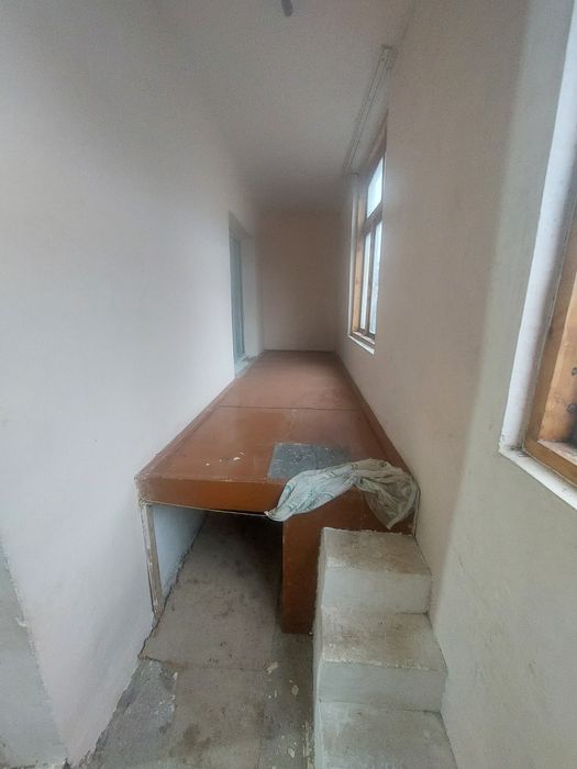 Срочно продается квартира на Б.А.М.Е 2х комнатная 2 этаж