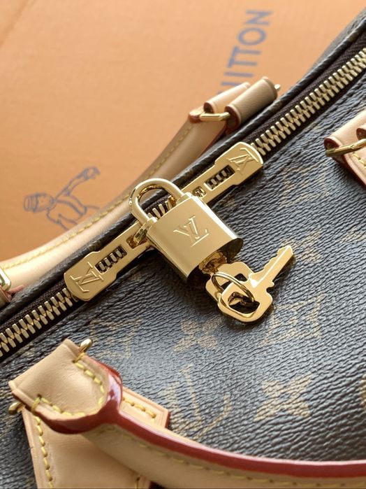 Сумка louis vuitton