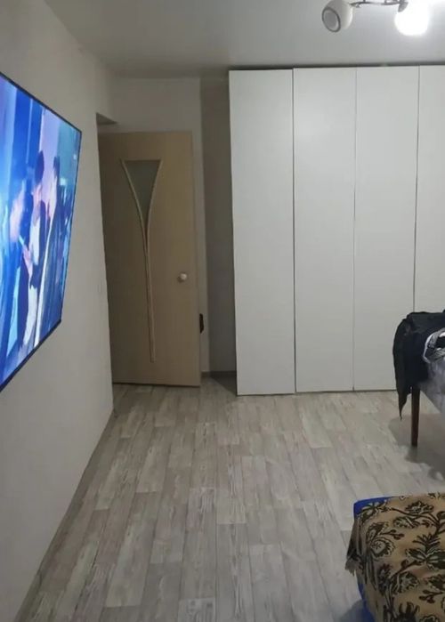 Продам 2 комнатную квартиру