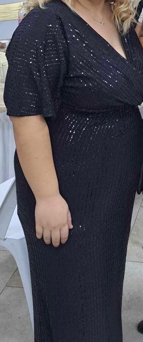 Рокля мода ………..