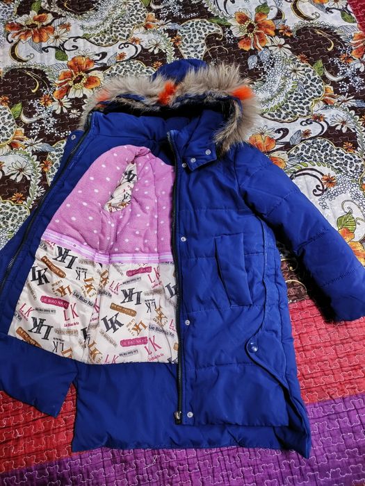 Куртка на девочку. 5-6 лет. Доставка