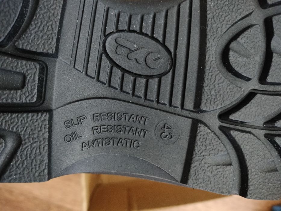 Зимние рабочие ботинки 42-43 р