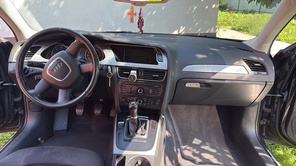 Vând audi a 4 an 2009