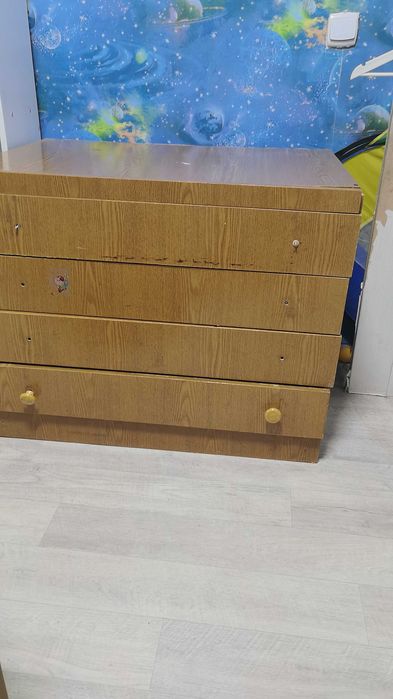 Продам кровать комод