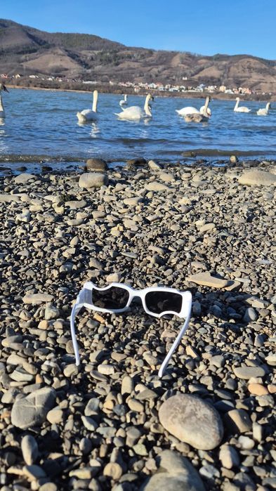 Ochelari de soare Off White Cady albi