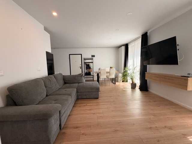 Apartament 3 camere de inchiriat-bloc nou-5'metrou Crangasi-Grozavesti-loc de parcare-terasa