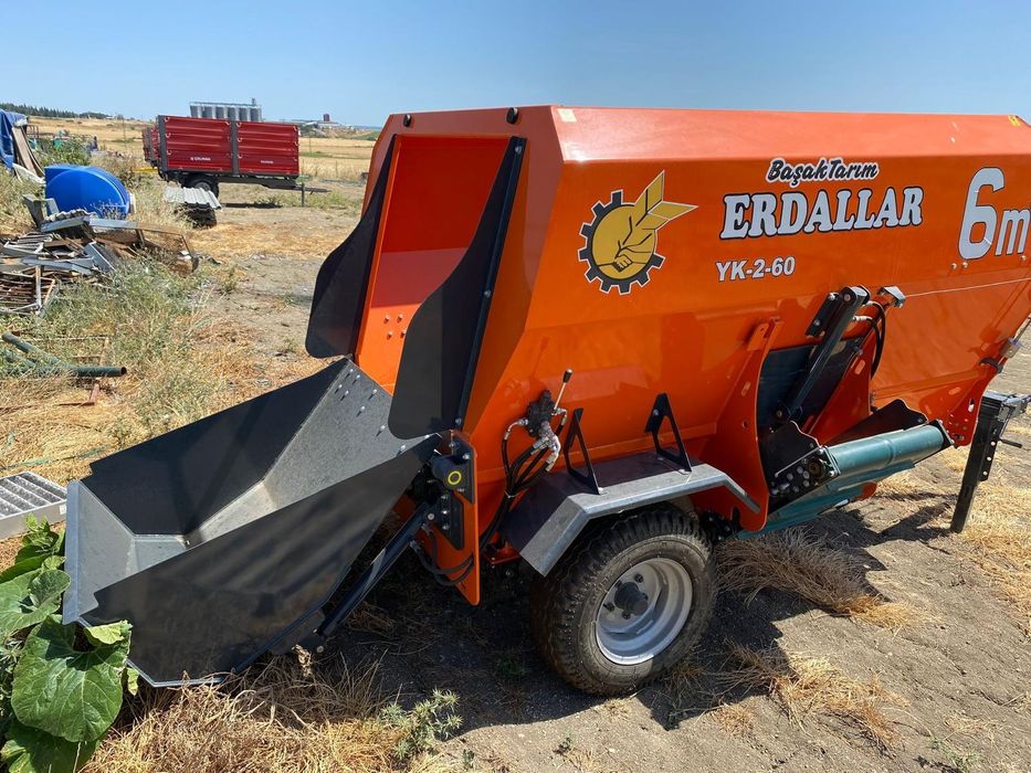 Вертикален миксер