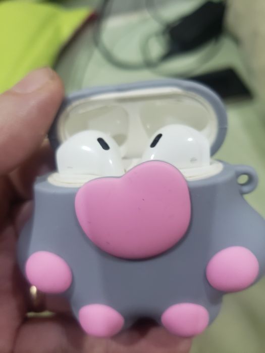 Наушники Airport