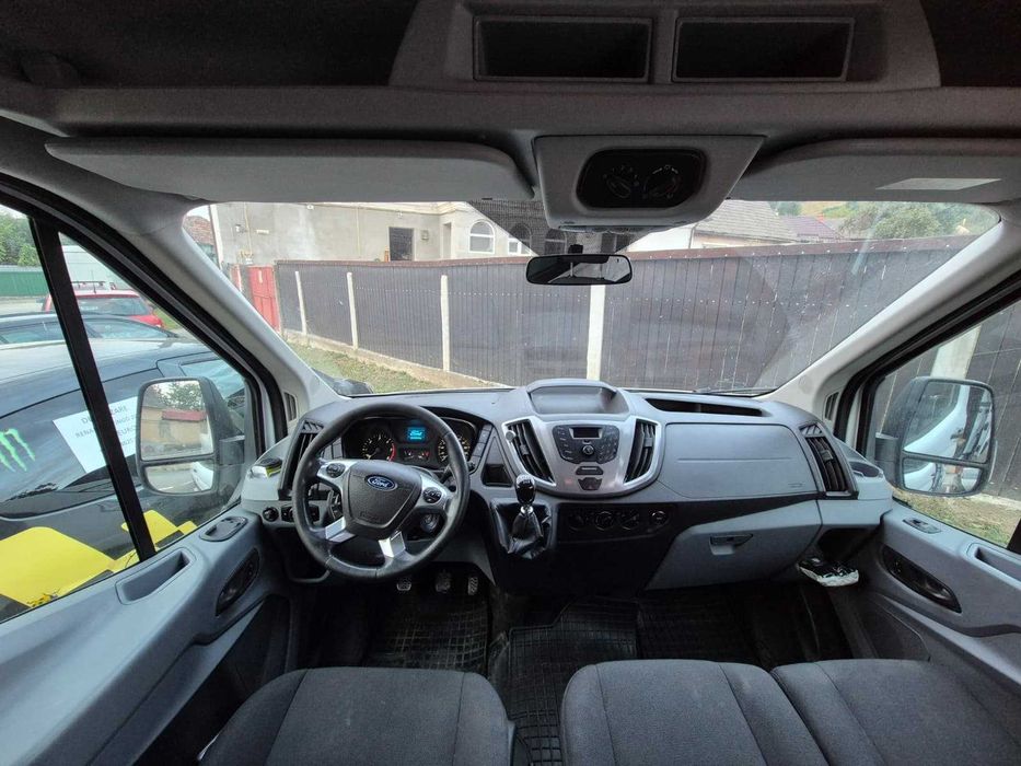 Ford Transit 4x4 8+1 – vehicul ideal transport persoane / munte / business