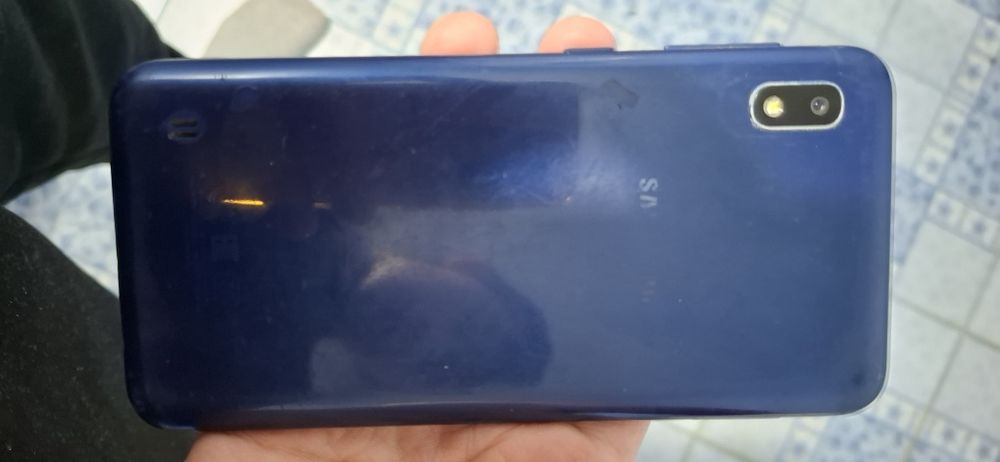 Samsung Galaxy A10 telefon