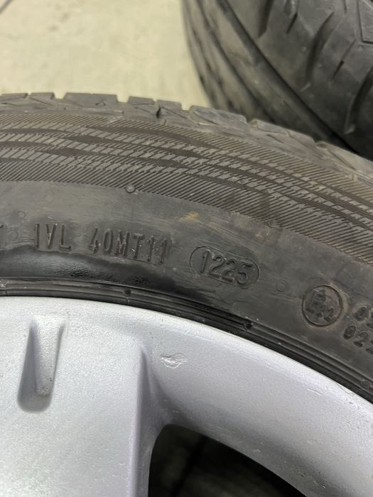 продам комплект колес на 16