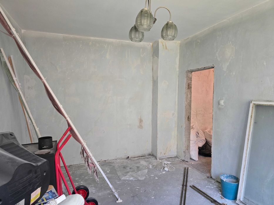 Продава се Четиристаен апартамент в Смолян, Устово - 80 кв.м за 1084 €/кв.м - Снимка #10