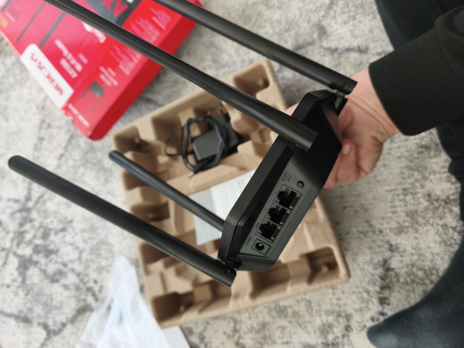 Router Wireless NOU Mercusys MR60X Wi-Fi 6 Dual-Band Gigabit AX1500