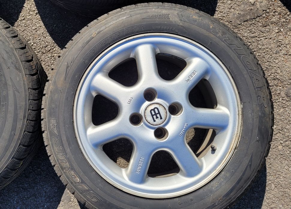 Jante Bugatti de 15, cu anvelopă vară aproape nouă