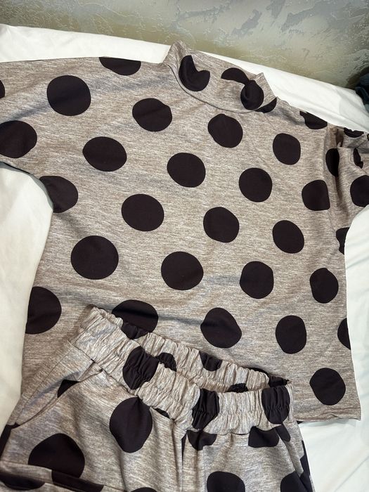 Дамски спортен комплект