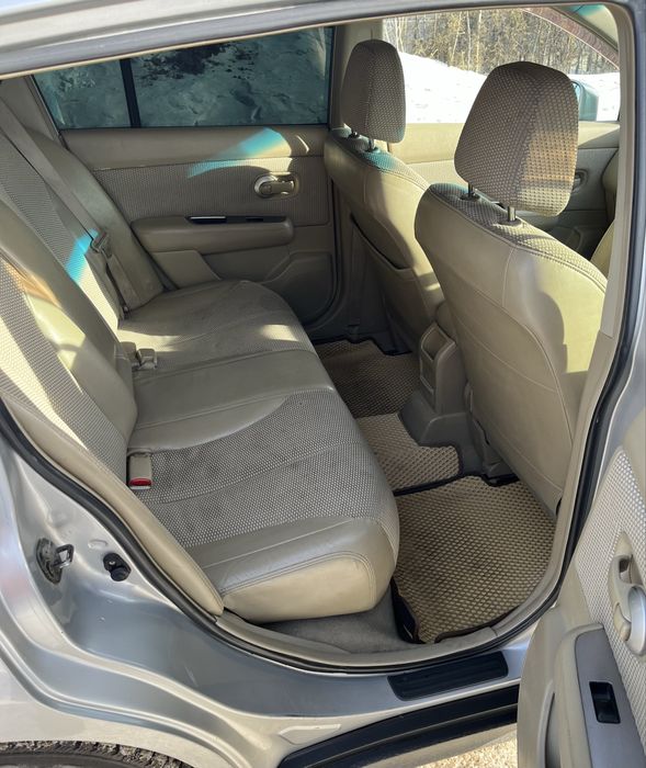 Продам Nissan Tiida