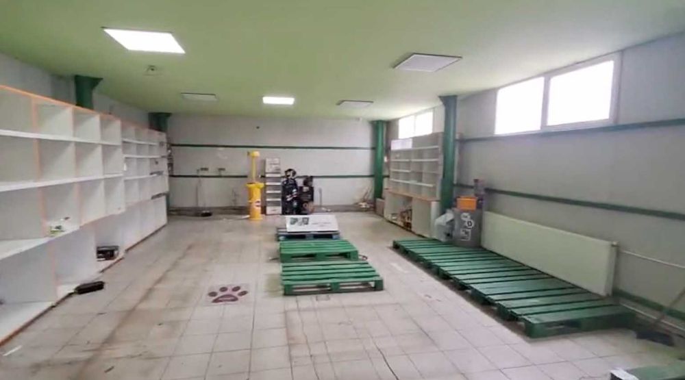 Afacere - Depozit En-Gros De Inchiriat