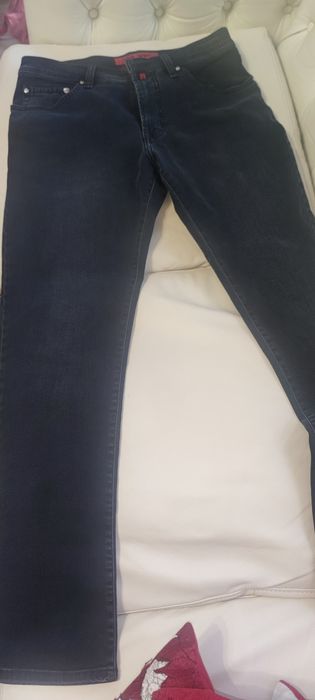 Нови мъжки дънки  Pierre Cardin W34/L32