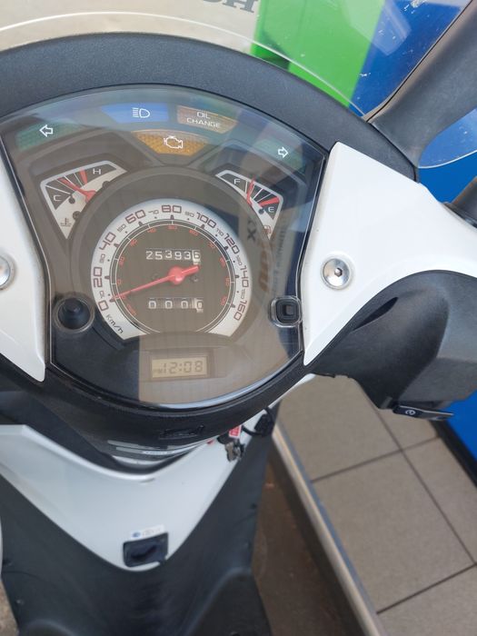 Scuter honda 125i
