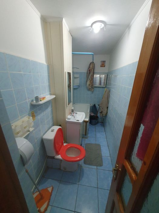 Inchiriez apartament