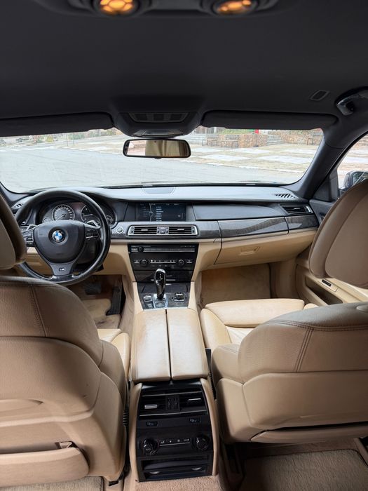 Bmw F01 740d 306кс НА ЧАСТИ