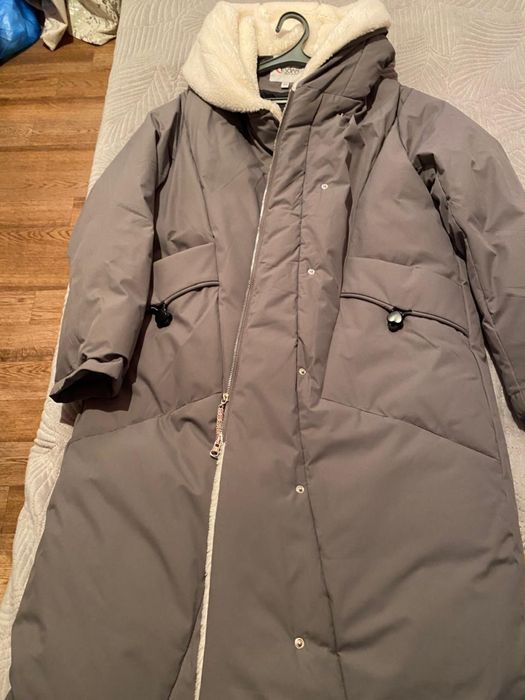 Продам зимнюю куртку