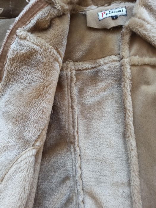 Продавам дамско кожухче